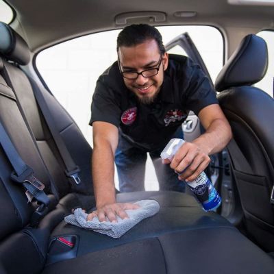 ЗАСІБ ДЛЯ ОЧИЩЕННЯ ТА ЗАХИСТУ САЛОНУ АВТО TOTAL INTERIOR - 473мл