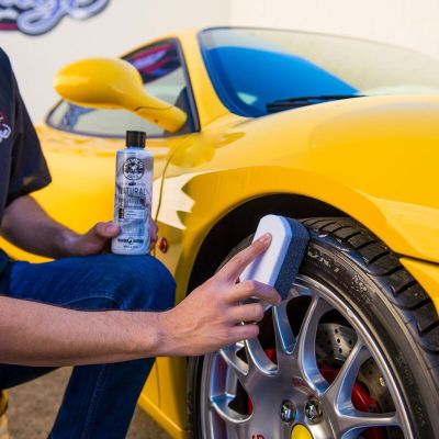 ПОЛІРОЛЬ ПРОСОЧЕННЯ ДЛЯ ГУМИ, ВІНІЛУ ТА ПЛАСТИКУ NATURAL SHINE NEW LOOK SHINE PLASTIC, RUBBER, VINYL