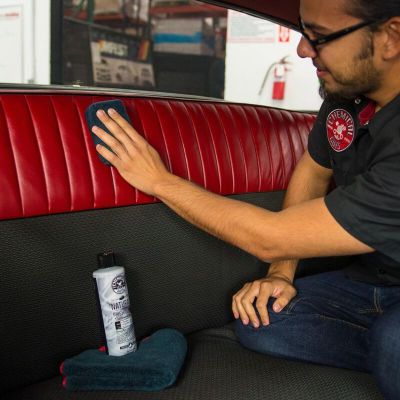 ПОЛІРОЛЬ ПРОСОЧЕННЯ ДЛЯ ГУМИ, ВІНІЛУ ТА ПЛАСТИКУ NATURAL SHINE NEW LOOK SHINE PLASTIC, RUBBER, VINYL